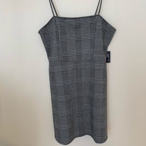 Large Express Black and White Plaid dress
